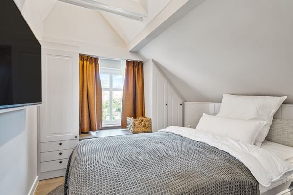 Schlafzimmer II
