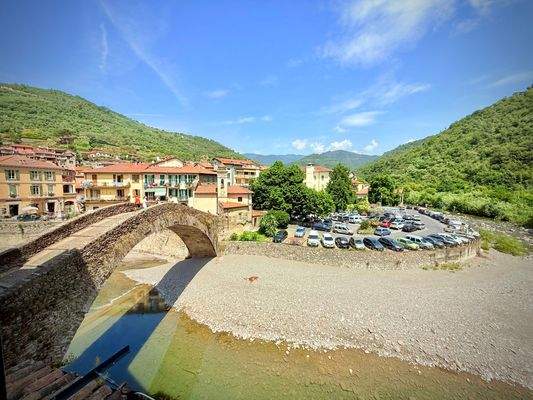 DA_1022_04_TERRA ITALIA IMMOBILIEN_REAL ESTATE_DOL