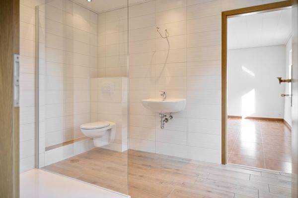 barrierearmes Duschbad