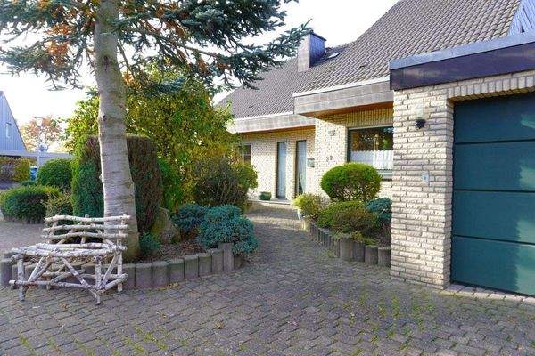 Außenansicht Hofeinfahrt