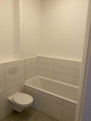 Badezimmer mit Badewanne