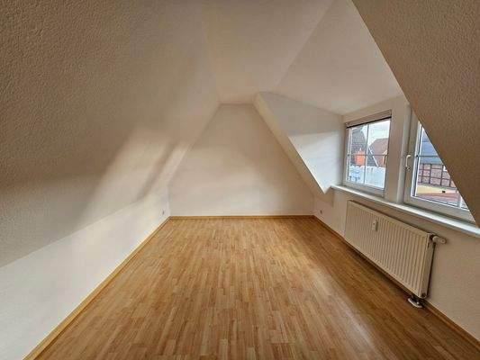 Zimmer im Spitzboden DG