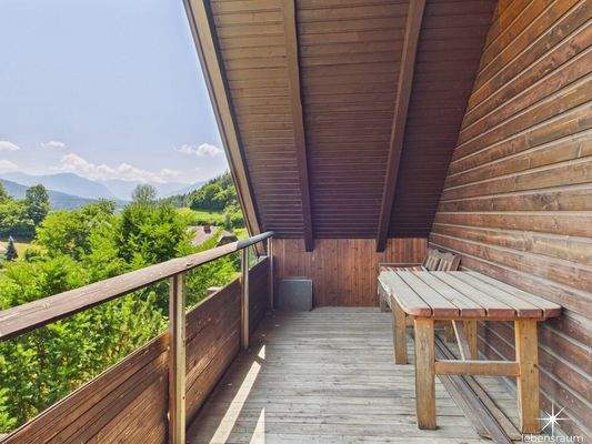 Balkon Südseite Richtung Osten