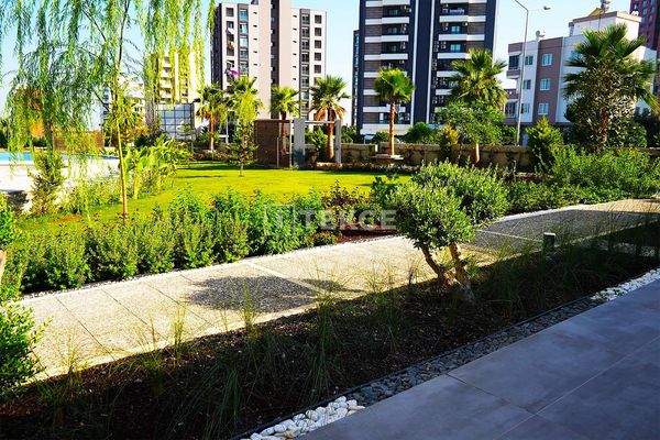 Elegant Apartments Near the Sea in Mersin Yenişehir