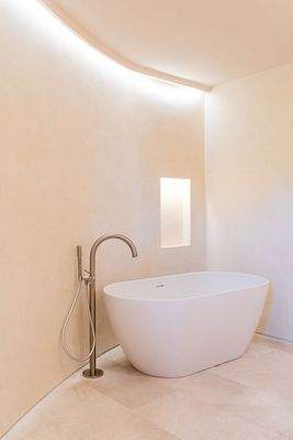 Moderne Villa mit Blick auf den Golfplatz zu verkaufen in Pollensa, Mallorca