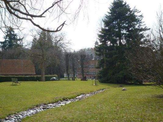 Direkt am Schloßgarten gelegen