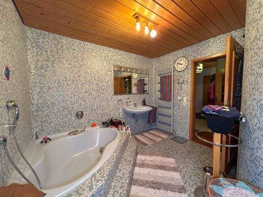 Haupthaus Badezimmer