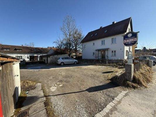 Parkplatzgrundstück