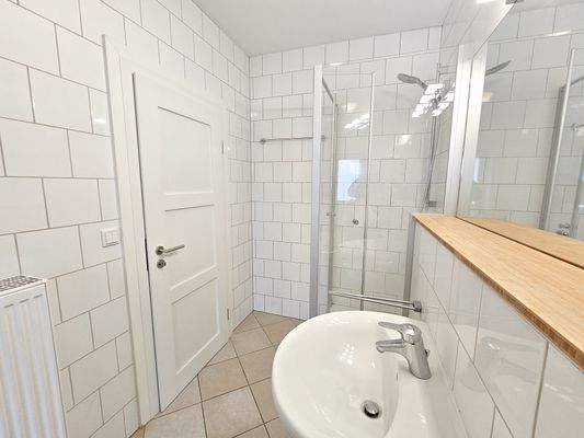 Tageslichtbad EG Perspektivwechsel