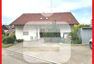 Gebäudeansicht, EIngangsbereich