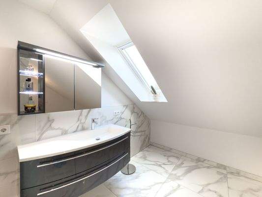 Weitere Ansicht Badezimmer