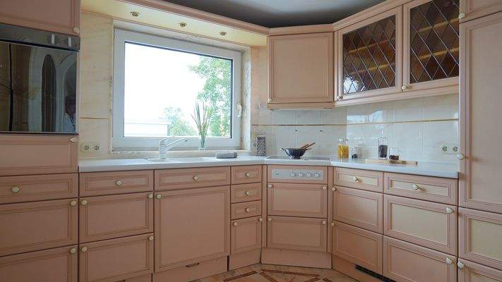 Geräumige Küche...