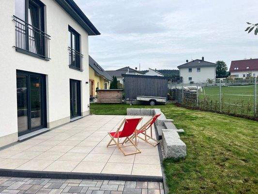 Hausbau ganz individuell geplant - massiv Stein au