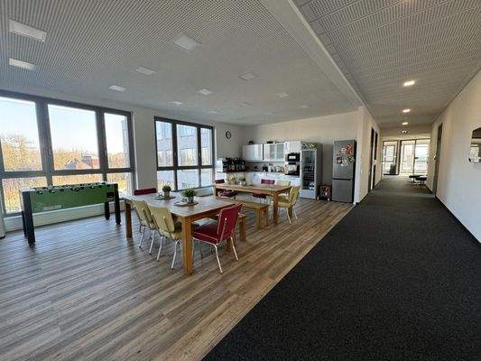 Teeküche + Aufenhaltsbereich