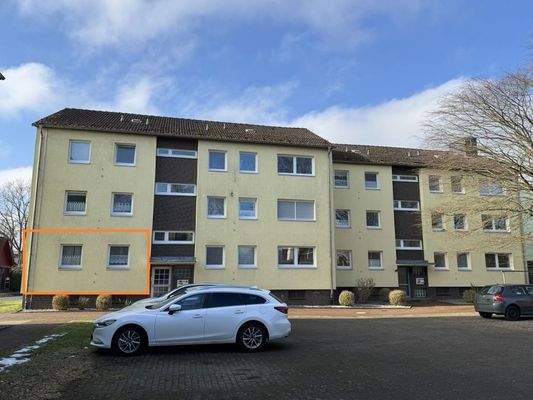 3172 Ansicht Strasse (5) - Whg markiert