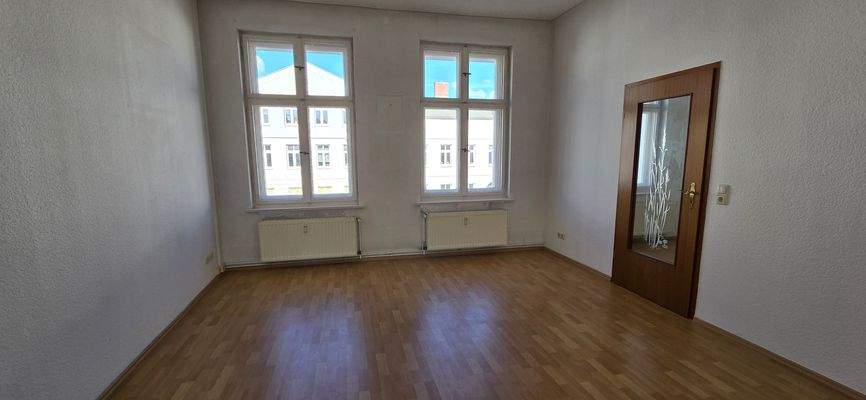 Wohnraum Mietwohnung Obergschoss