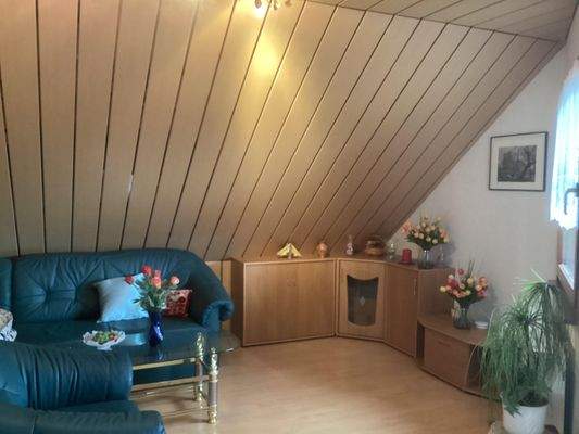 Kinderzimmer/Wohnen/Küche OG