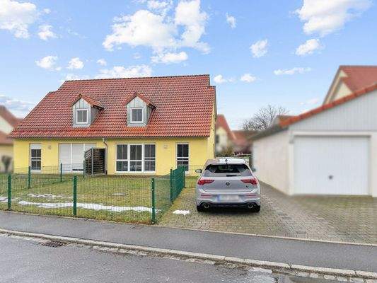 Ansicht mit Stellplatz
