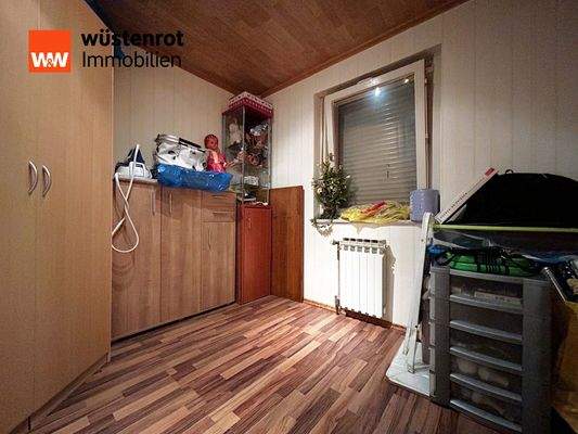 Einliegerwohnung: Ein kleiner Nebenraum – Stauraum für alles, was im Alltag gebraucht wird