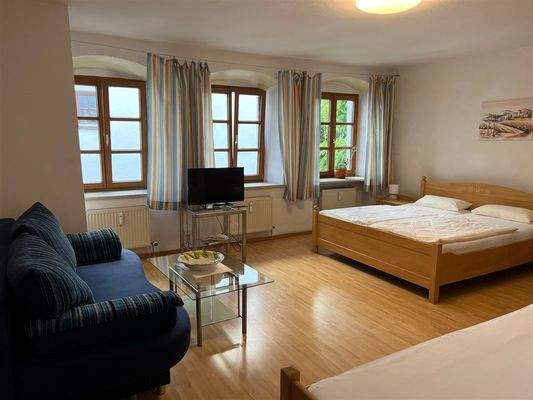 großes Zimmer