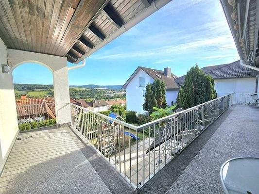 Großer Haupt-Balkon