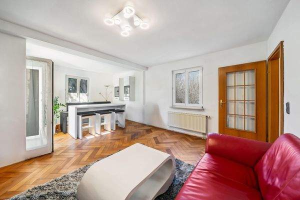 Wohnzimmer im Erdgeschoss