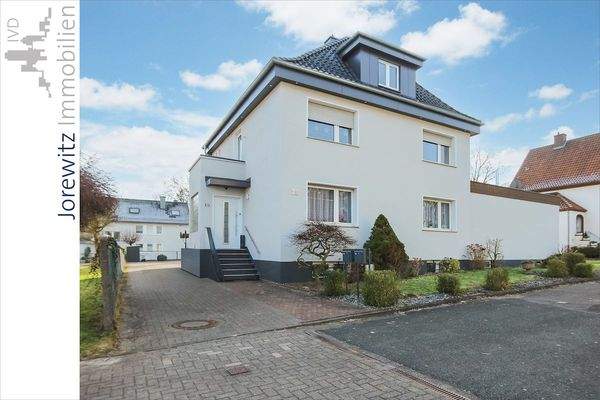 002 - Straßenansicht