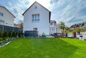 Hausansicht Gartenseite