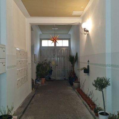 Hauseingang / inaktive Einfahrt