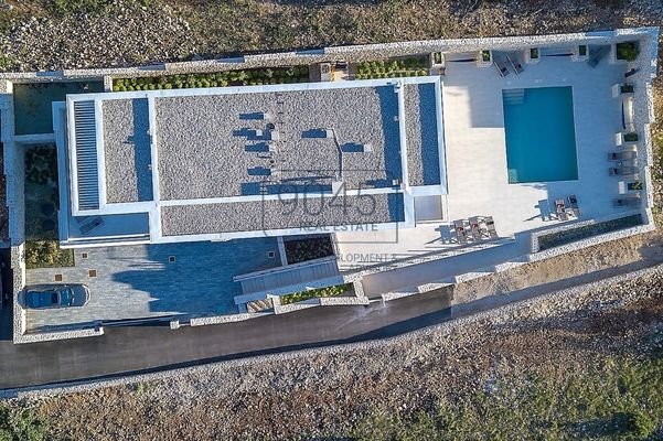 Premium-Luxusvilla mit Pool und Panoramablick in Vinjerac Dalmatien-Zadar - Kroatien