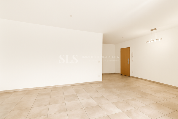 Wohn- Essbereich* (Mit Ki bearbeitet)