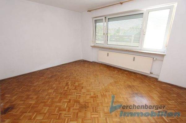 Schlafzimmer (Bild der EG-Wohnung)