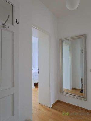 kleiner Wohnungsflur