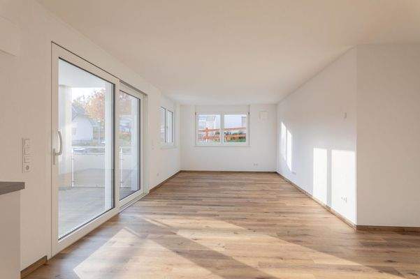 Wohnzimmer - Zugang Balkon