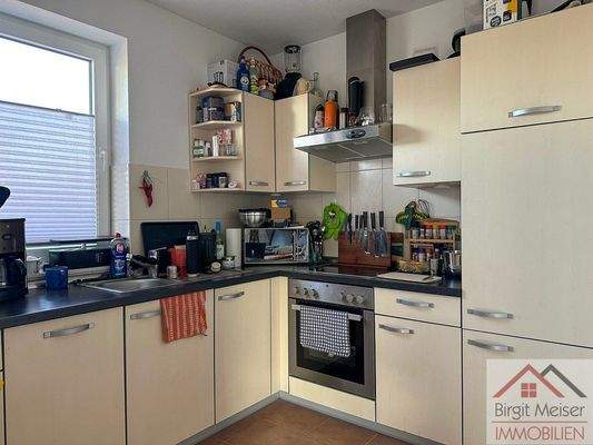 gut ausgestattete EBK