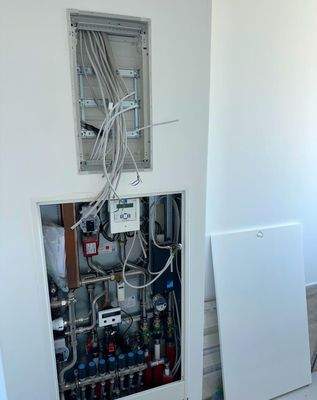 Abstellraum mit Verteilung FBH