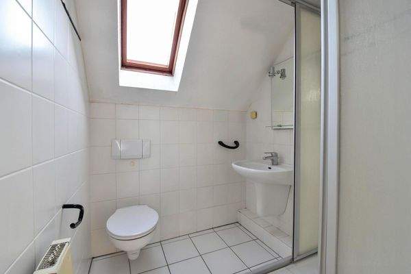 Duschbad Dachgeschoss