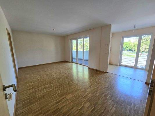 offener Wohn-/Ess-/Kochbereich