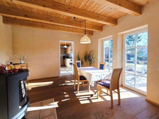 Kamin im Wohn- und Esszimmer