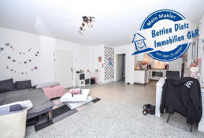 DIETZ: Top gepflegte und vermietete 1-Zimmerwohnung mit separatem Eingang und Dachterrasse!