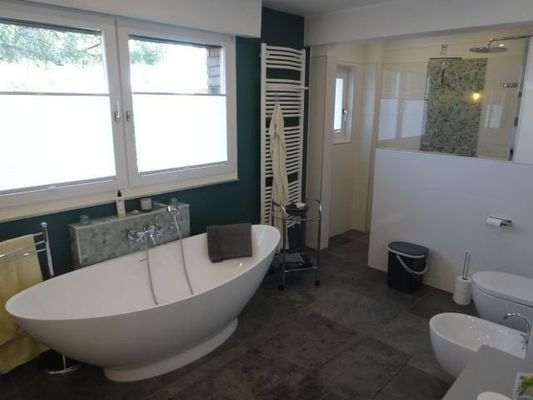 Badezimmer 2