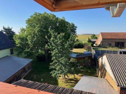 Blick aus Wohnraum 1 DG