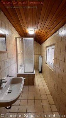 Badezimmer  - 1.Obergeschoss