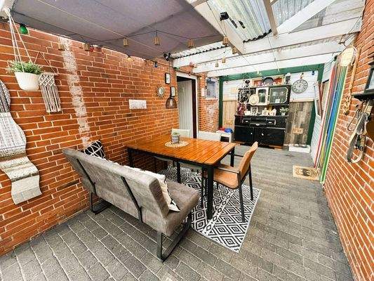 Überdachte Terrasse/Sommergarten