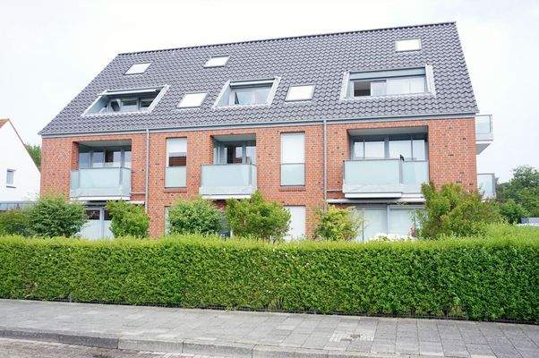 Hausansicht von der Straße.jpg