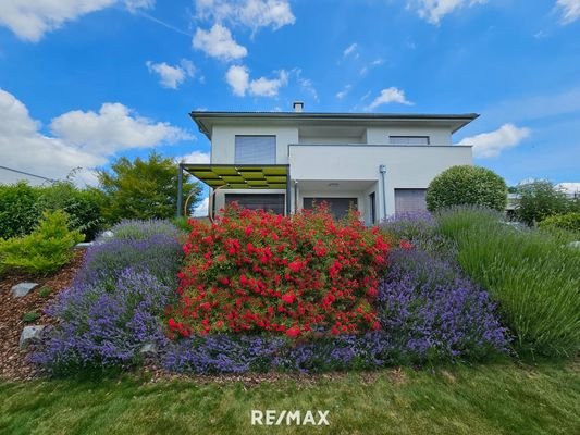 2 Hausansicht Garten