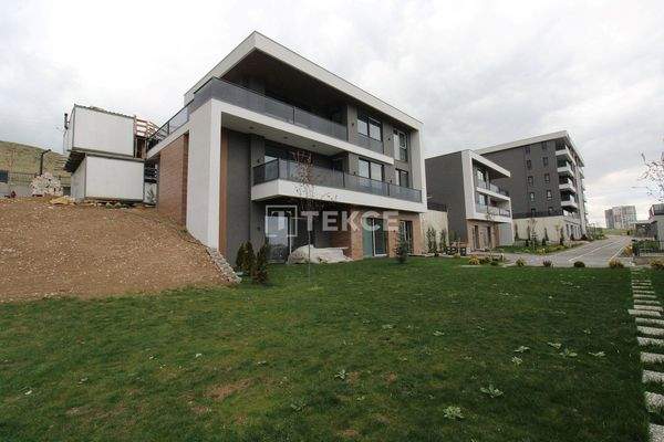 New Villas in a Complex in Ankara Çankaya Alacaatlı