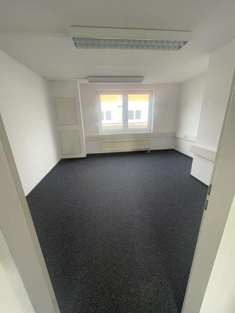 Halle Büros, Büroräume, Büroflächen 