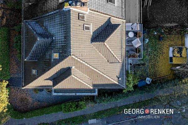 53.) EFH/Villa außen | Dach