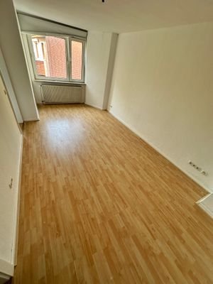 991 2. OG Zimmer.jpg
